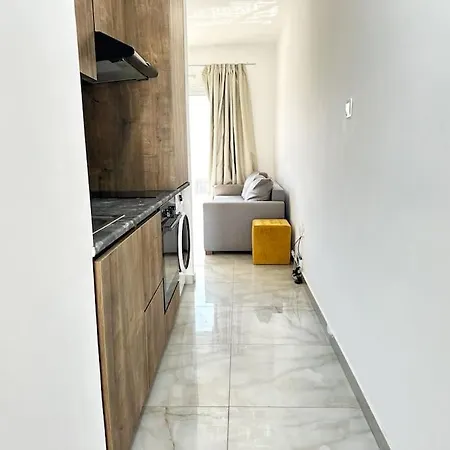 Alice - * أيا نابا